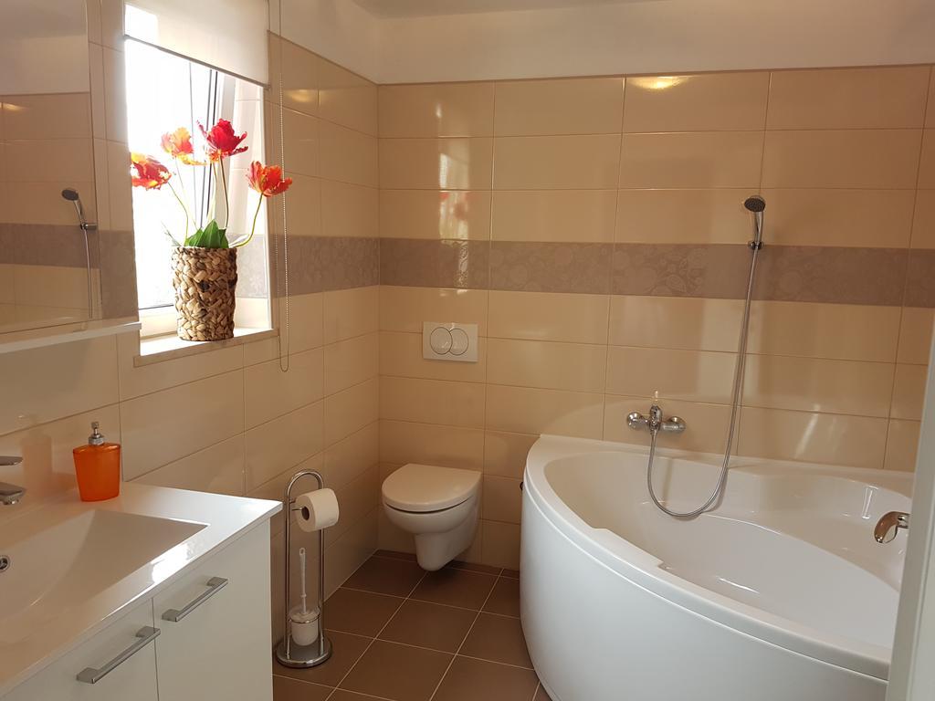 Apartment Casa Eni Дражице Экстерьер фото